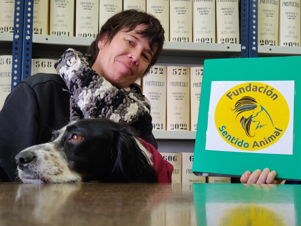 Diana Pe&ntilde;a En La Notar&iacute;a Fundaci&oacute;n Sentido Animal
