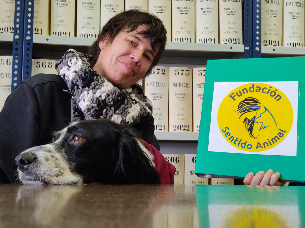 Diana Pe&ntilde;a En La Notar&iacute;a Fundaci&oacute;n Sentido Animal